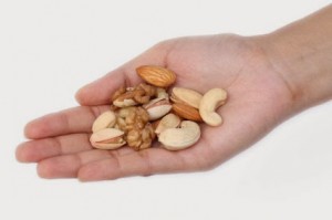Hoeveel noten moet je per dag eten?