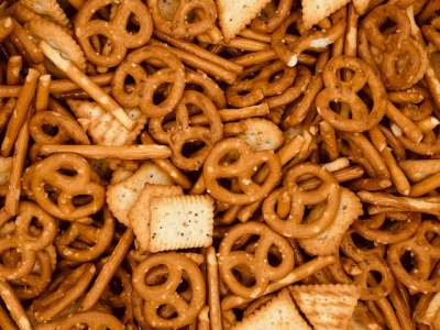 Pretzels bisquit mix